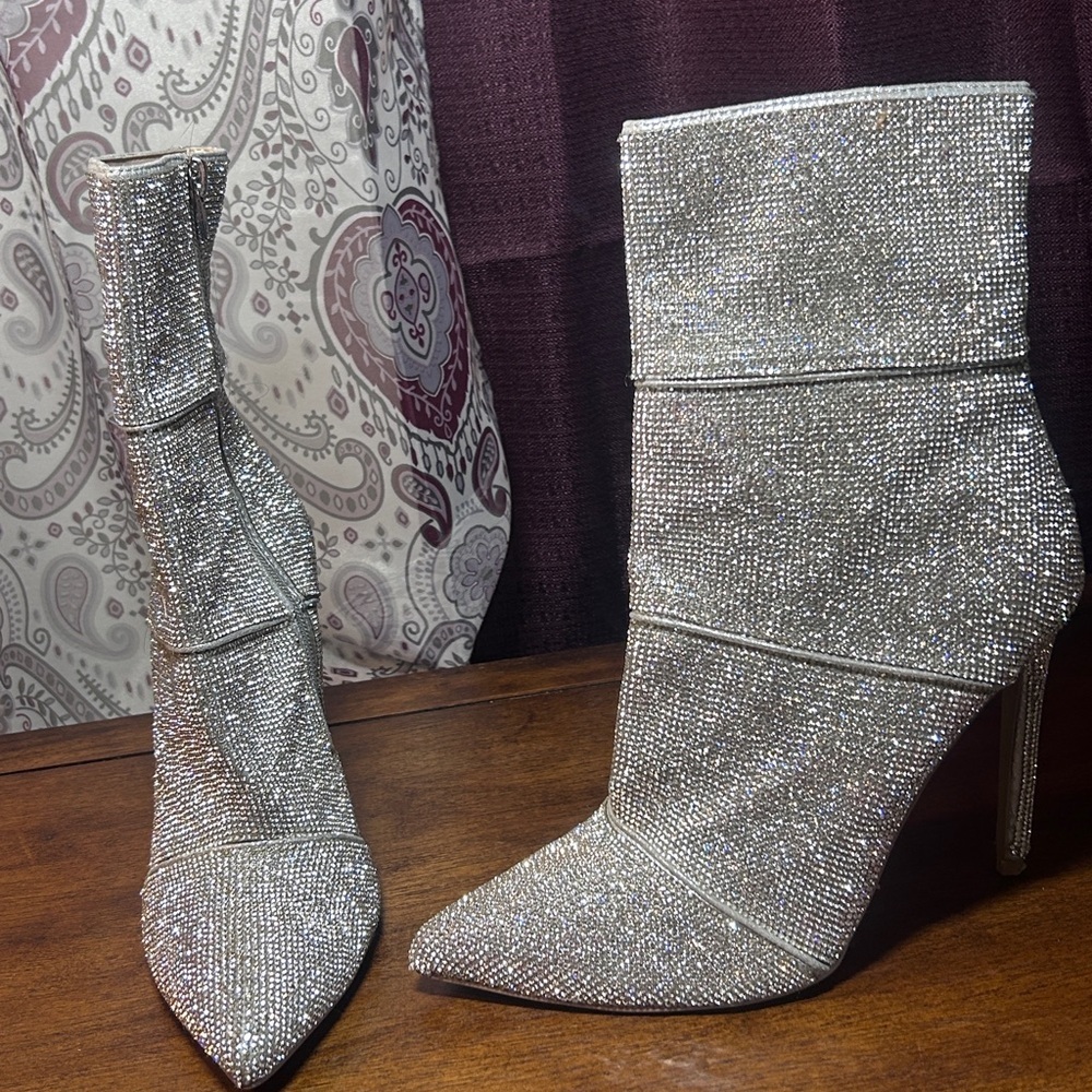 Elegant Silver Rhinestone Ankle Boots
